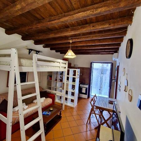Апартаменты Old Town Loft - Палермо Экстерьер фото